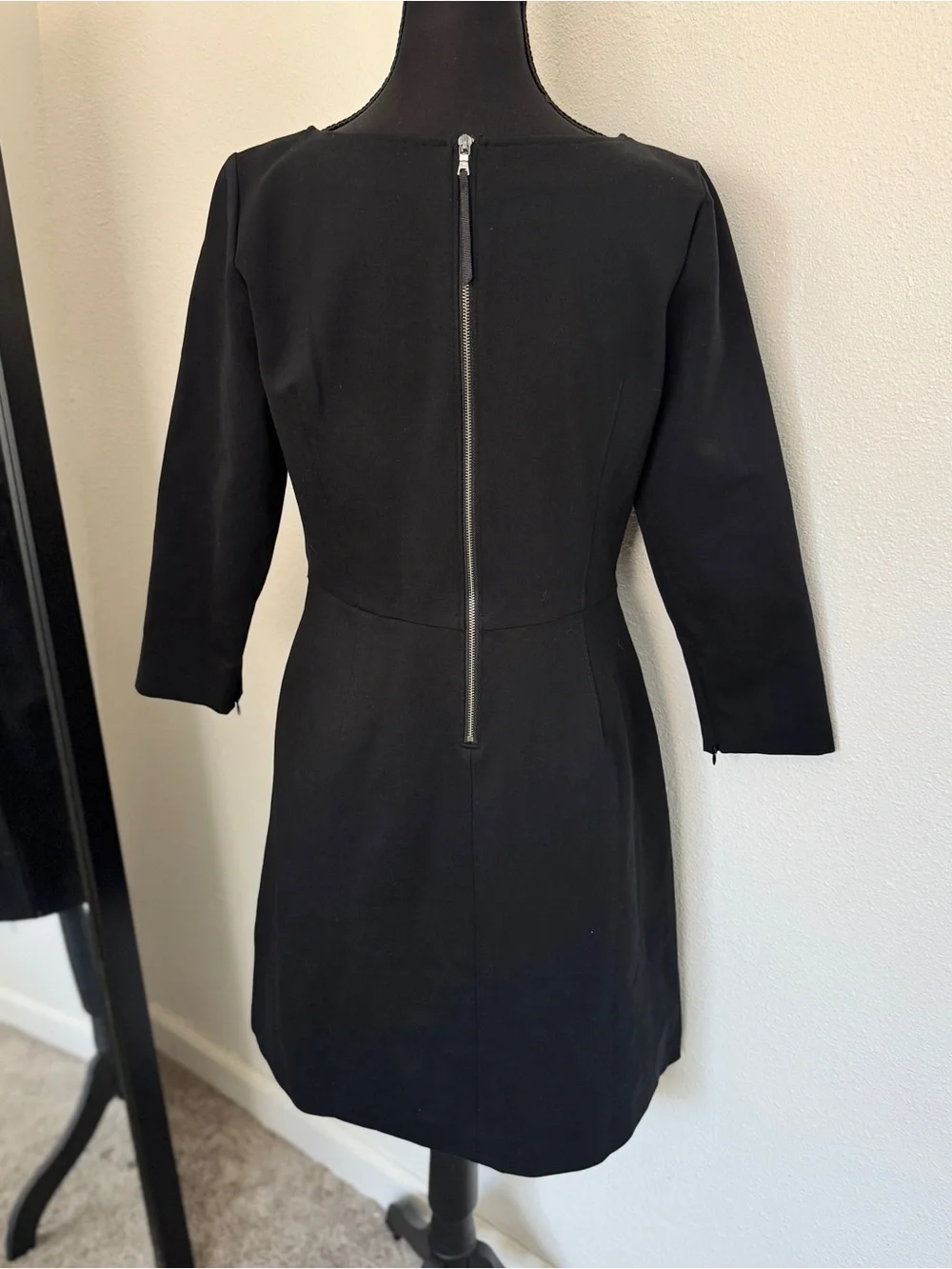 SPANX The Perfect A-Line Ponte Dress M Black 3/4 Sleeve Zip Pocket